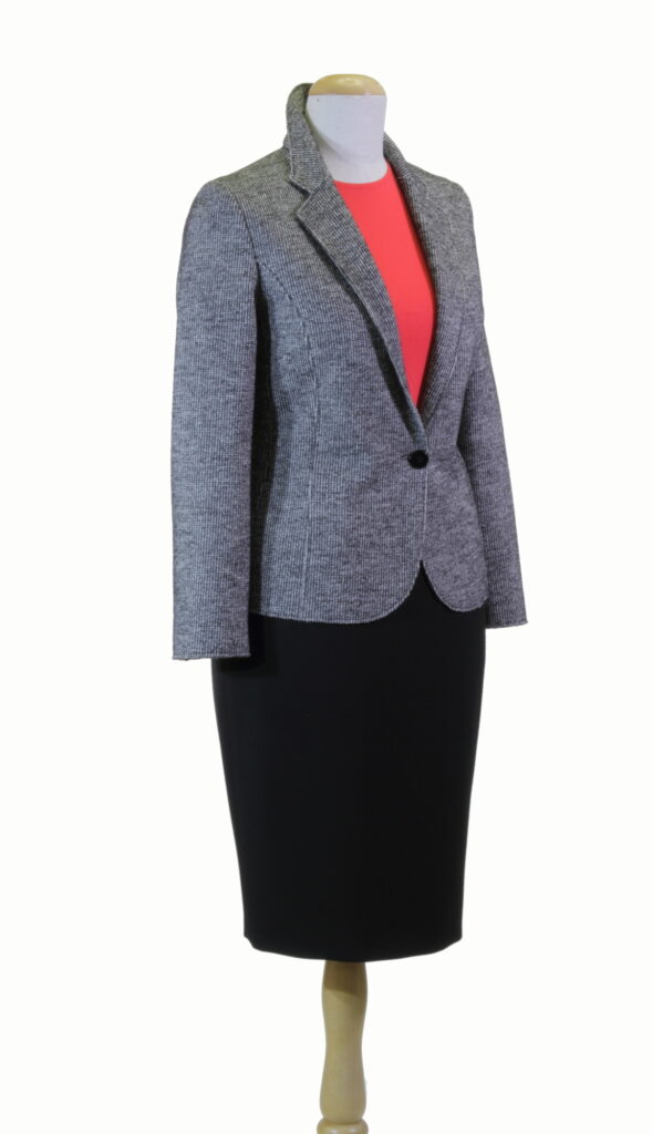 żakiet na jedną dziurkę